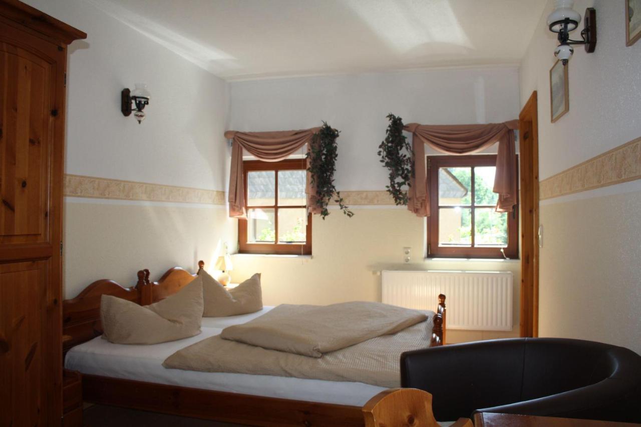 Doppelzimmer-In-Wiesa Thermalbad Wiesenbad Экстерьер фото